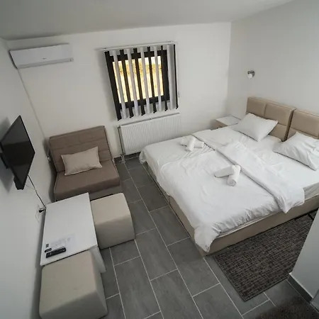 Aparthotel Prenociste Adria Vranje